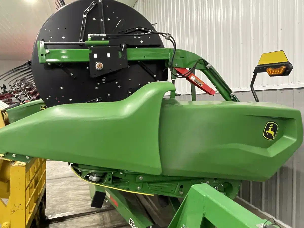 Gallery image 2 for 2024 John Deere RD30F Header - Flex