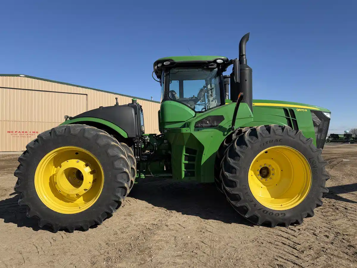 Gallery image 2 for 2020 John Deere 9570R Tractor