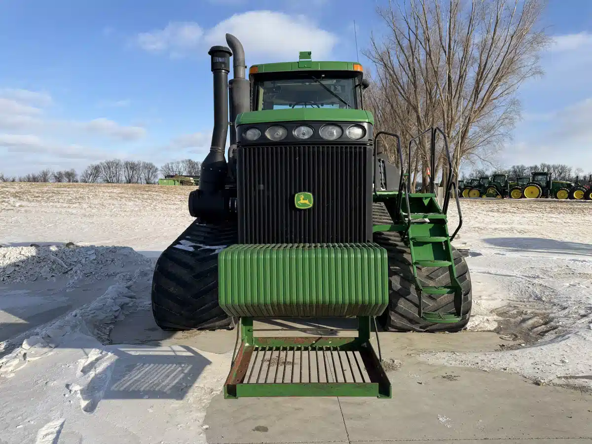 Gallery image 2 for 2005 John Deere 9620T Tractor