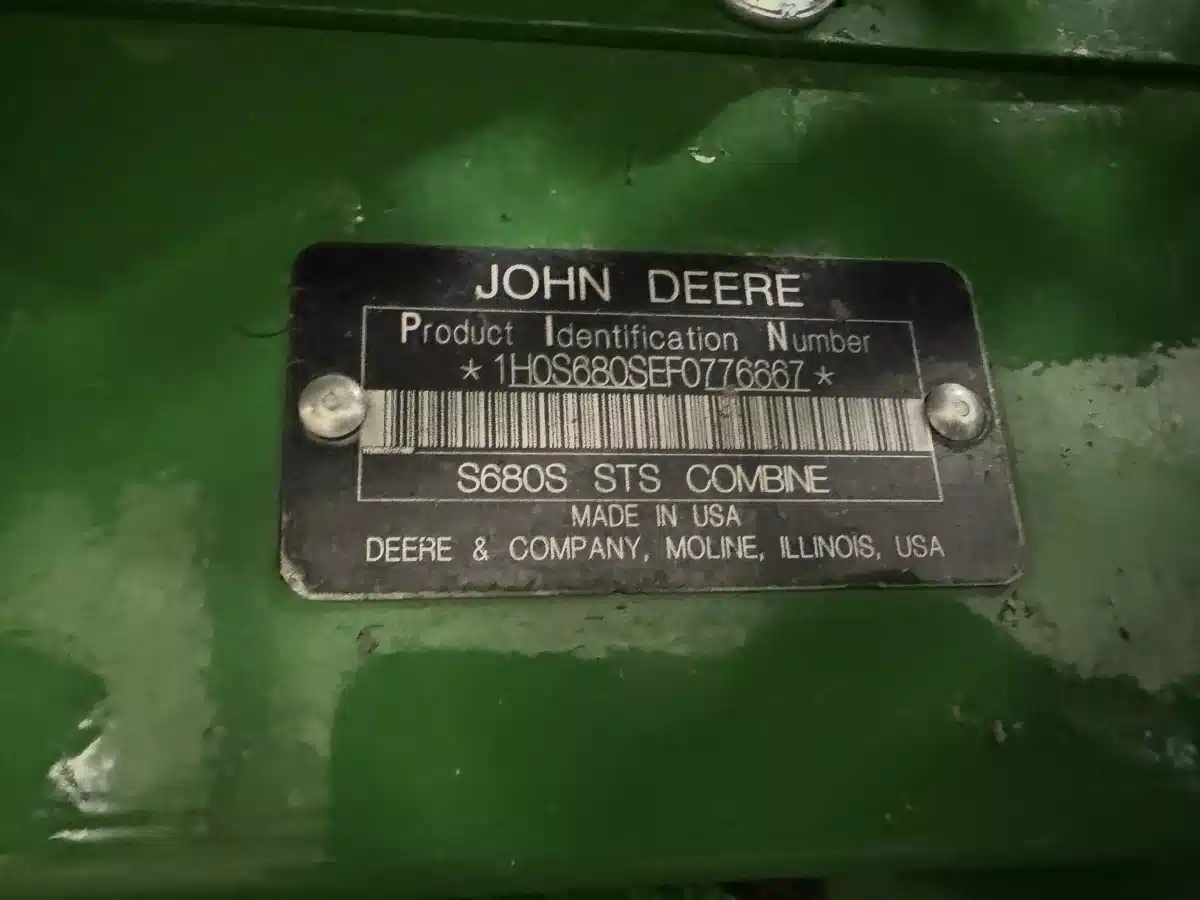 Gallery image 2 for 2015 John Deere S680 Combine
