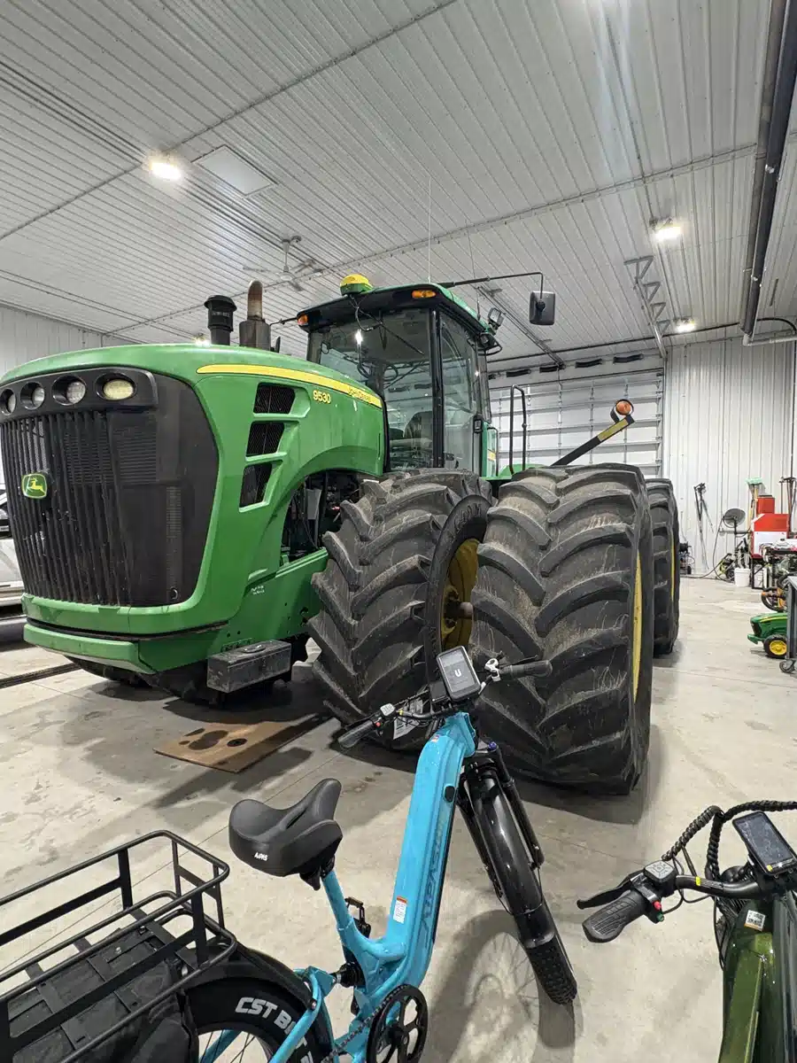 Gallery image 2 for 2007 John Deere 9530 Tractor