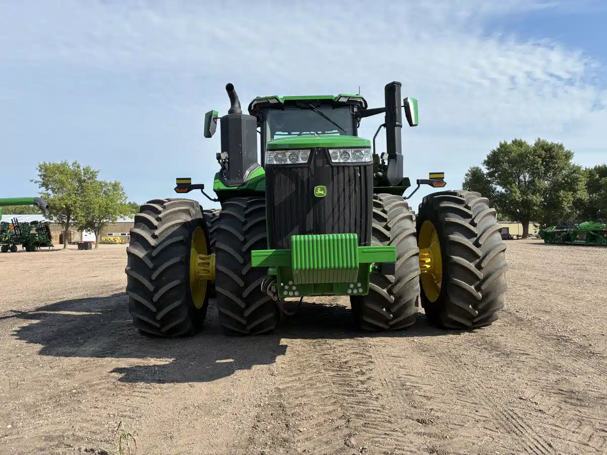 Photo de la Galerie 2 pour 2024 John Deere 9R 590 Tracteur
