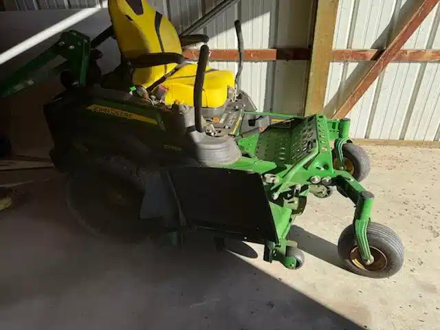 Gallery image 2 for 2020 John Deere Z930M Mower - Zero Turn