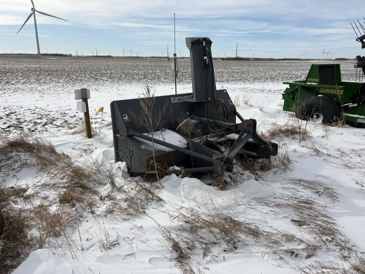 Gallery image 2 for 2015 Loftness 962H Snow Blower