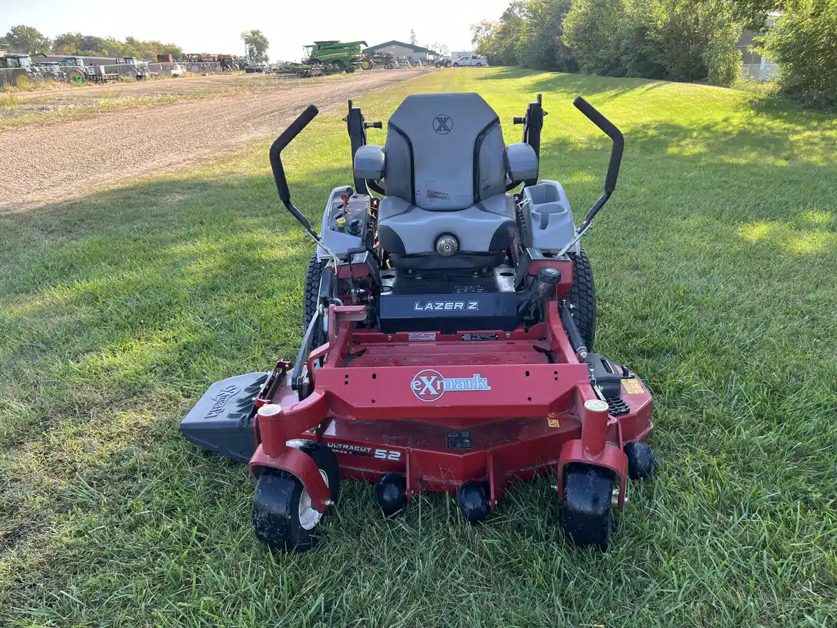 Gallery image 2 for 2018 Exmark LZE751GKA Mower - Zero Turn
