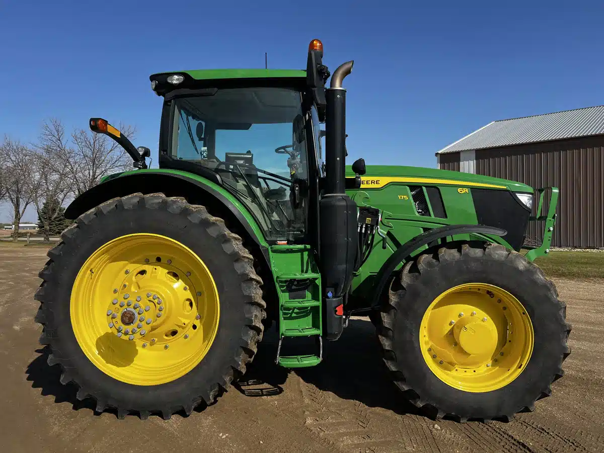 Gallery image 2 for 2024 John Deere 6R 175 Tractor