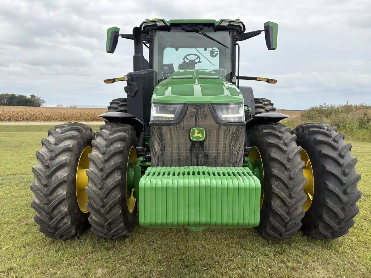 Photo de la Galerie 2 pour 2025 John Deere 8R 370 Tracteur