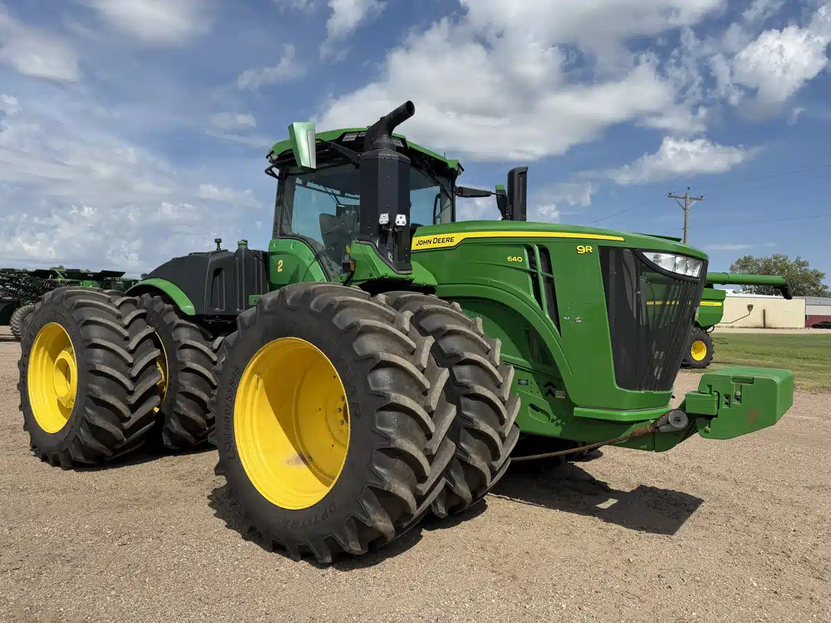 Gallery image 1 for 2024 John Deere 9R 640 Tractor