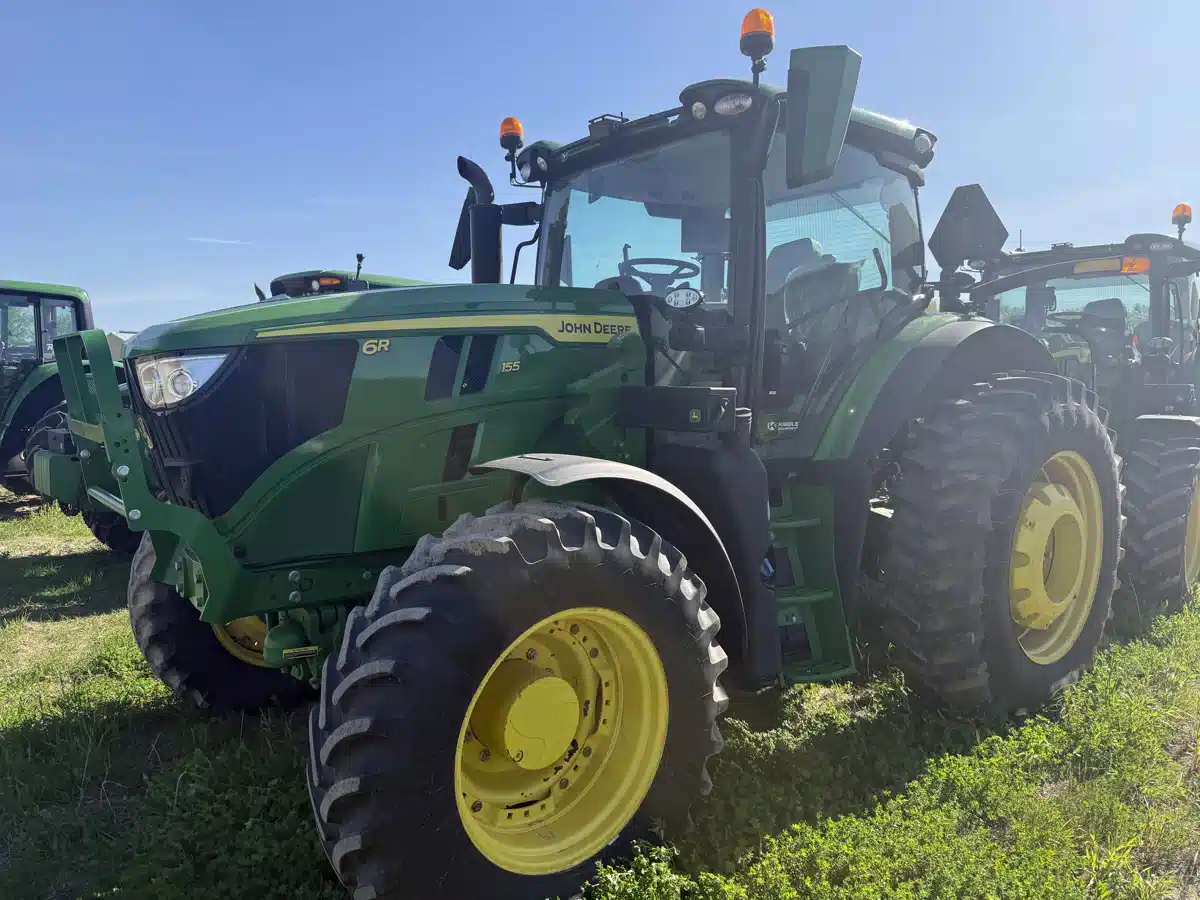 Photo de la Galerie 1 pour 2024 John Deere 6R 155 Tracteur