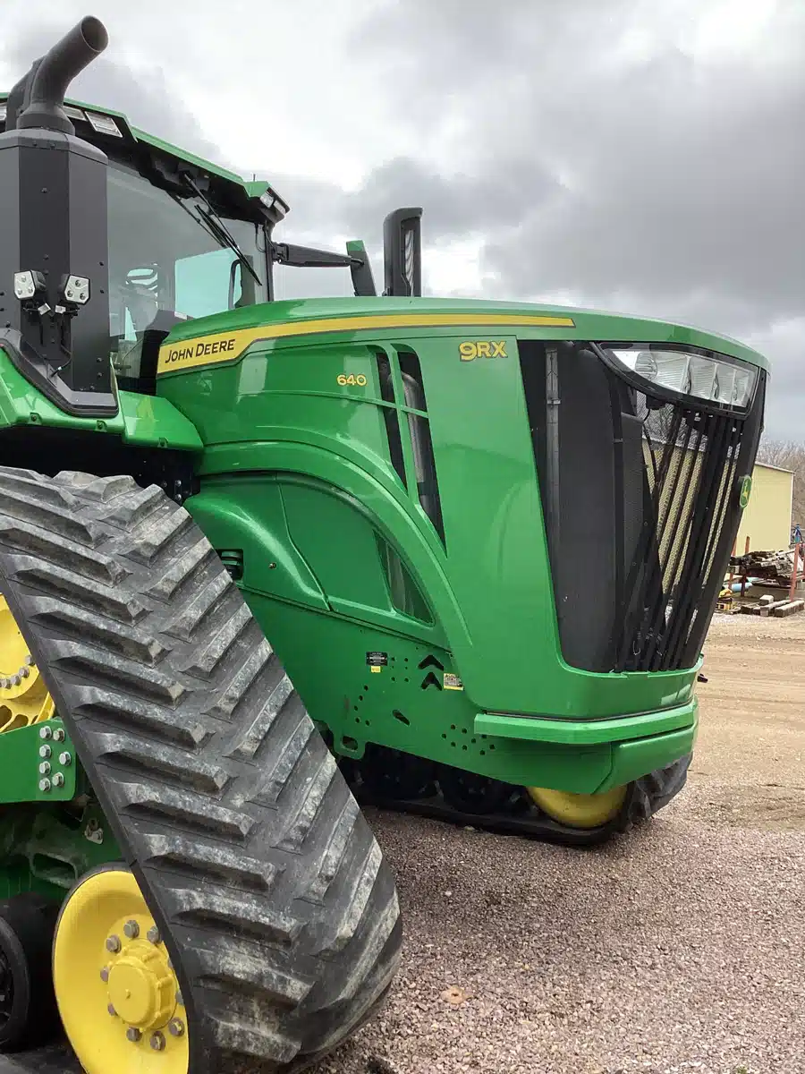 Gallery image 2 for 2025 John Deere 9RX 640 Tractor