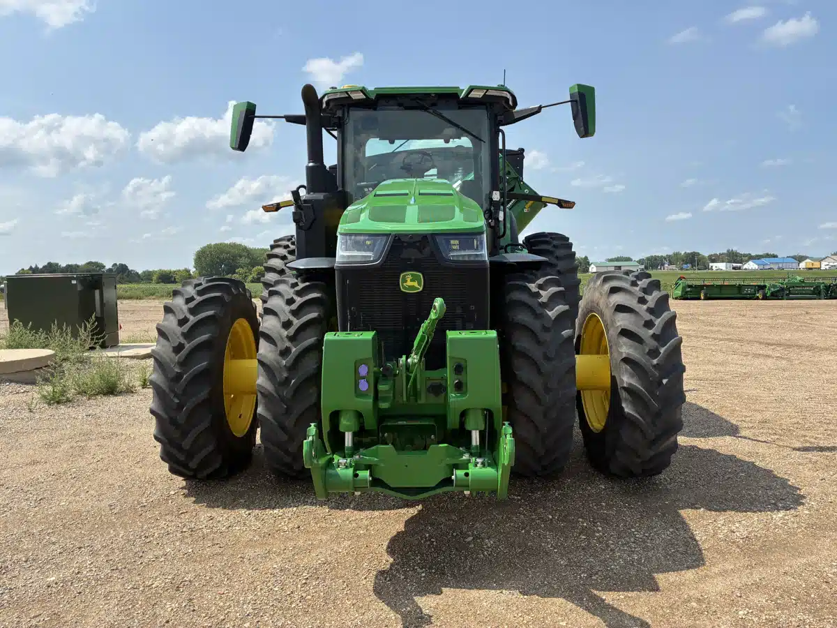 Gallery image 2 for 2024 John Deere 8R 310 Tractor