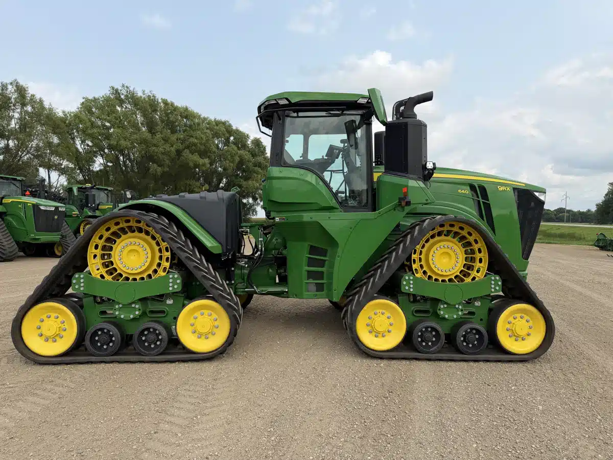 Gallery image 2 for 2024 John Deere 9RX 640 Tractor