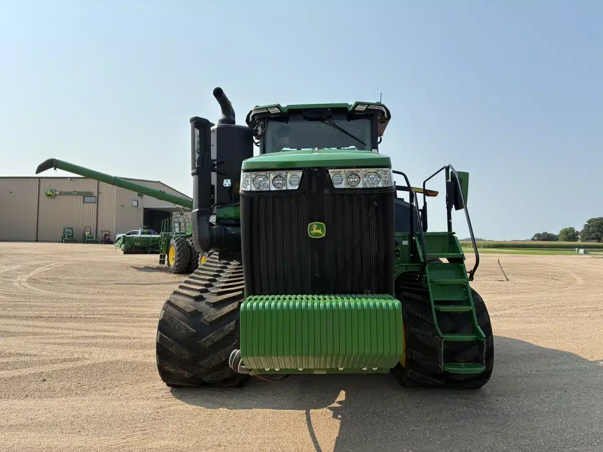 Photo de la Galerie 2 pour 2024 John Deere 9RT 590 Tracteur