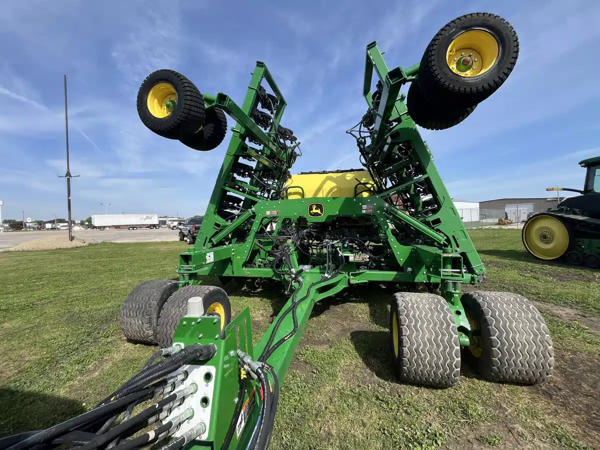 Photo de la Galerie 2 pour 2020 John Deere N540C Semoir à air