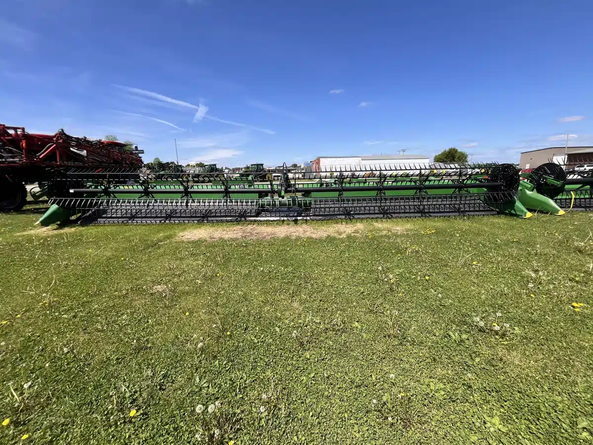 Photo de la Galerie 2 pour 2023 John Deere HD45F