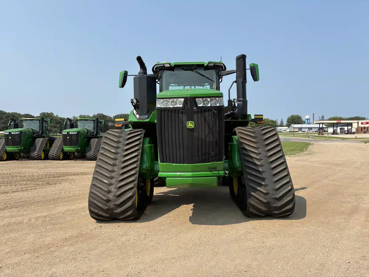 Photo de la Galerie 2 pour 2025 John Deere 9RX 640 Tracteur