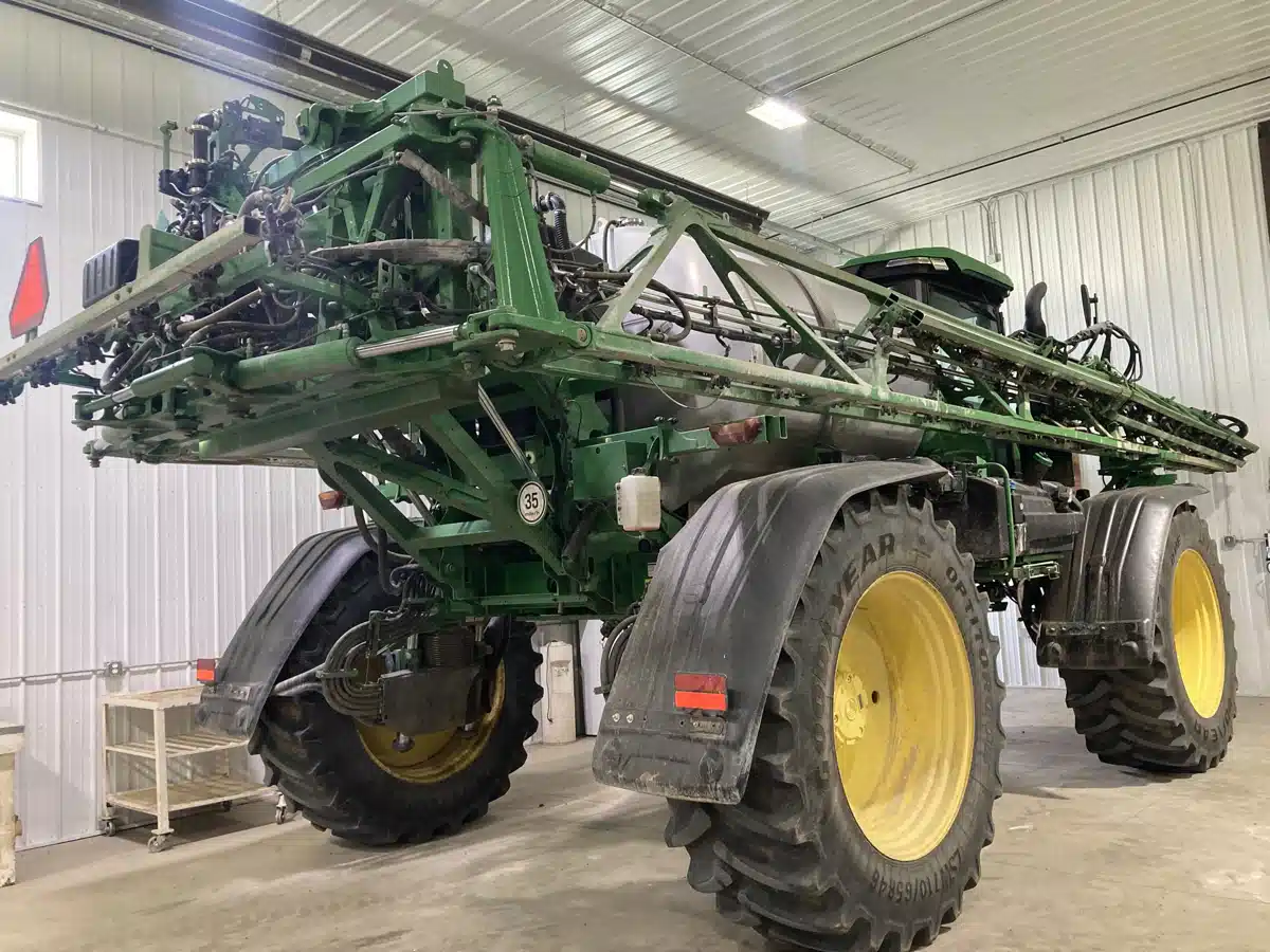 Photo de la Galerie 2 pour 2024 John Deere 616R Arroseur - Automoteur