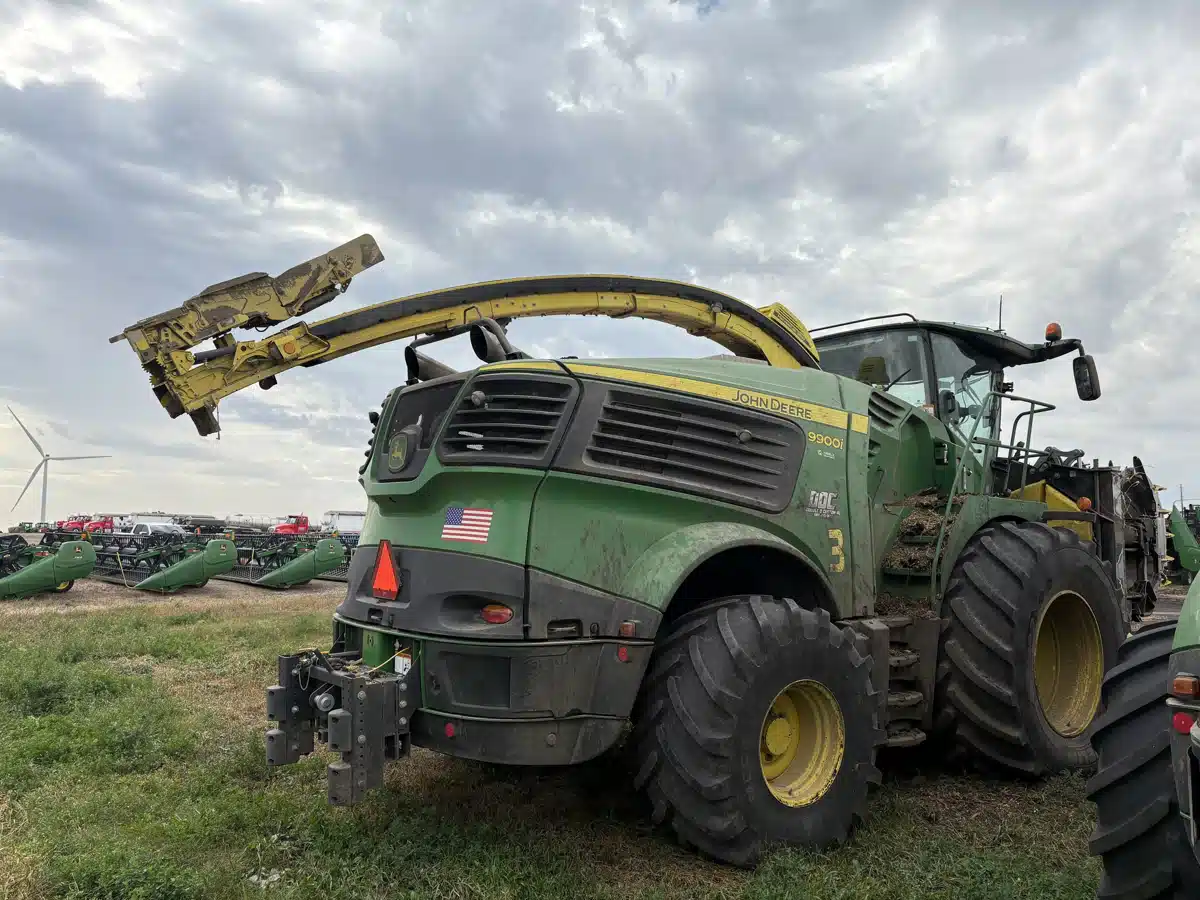 Photo de la Galerie 2 pour 2024 John Deere 9900 Fourragère