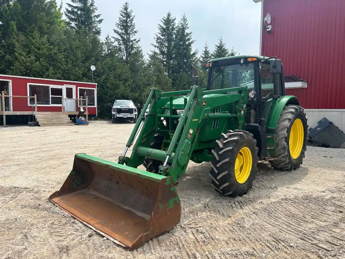 Gallery image 1 for Used 2013 John Deere 6125M Tractor