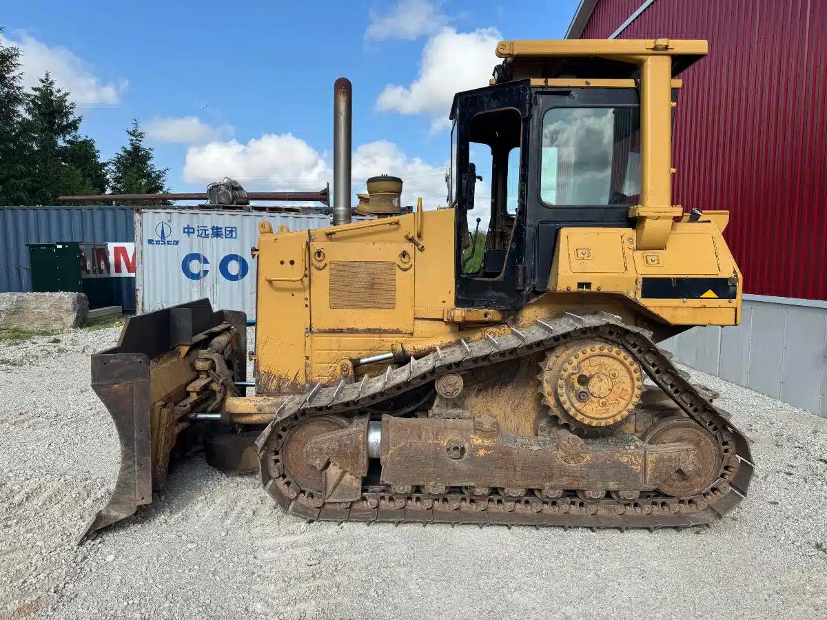 Gallery image 1 for Used 1993 Caterpillar D4H XL Dozer