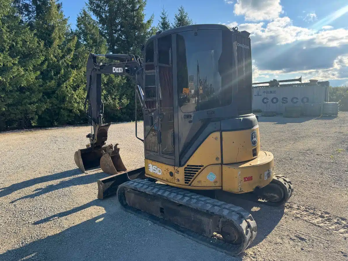 Gallery image 2 for Used 2007 John Deere 35D Excavator