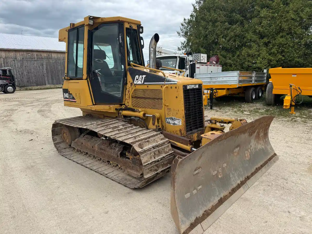 Gallery image 2 for Used 2005 Caterpillar D4G LGP Dozer