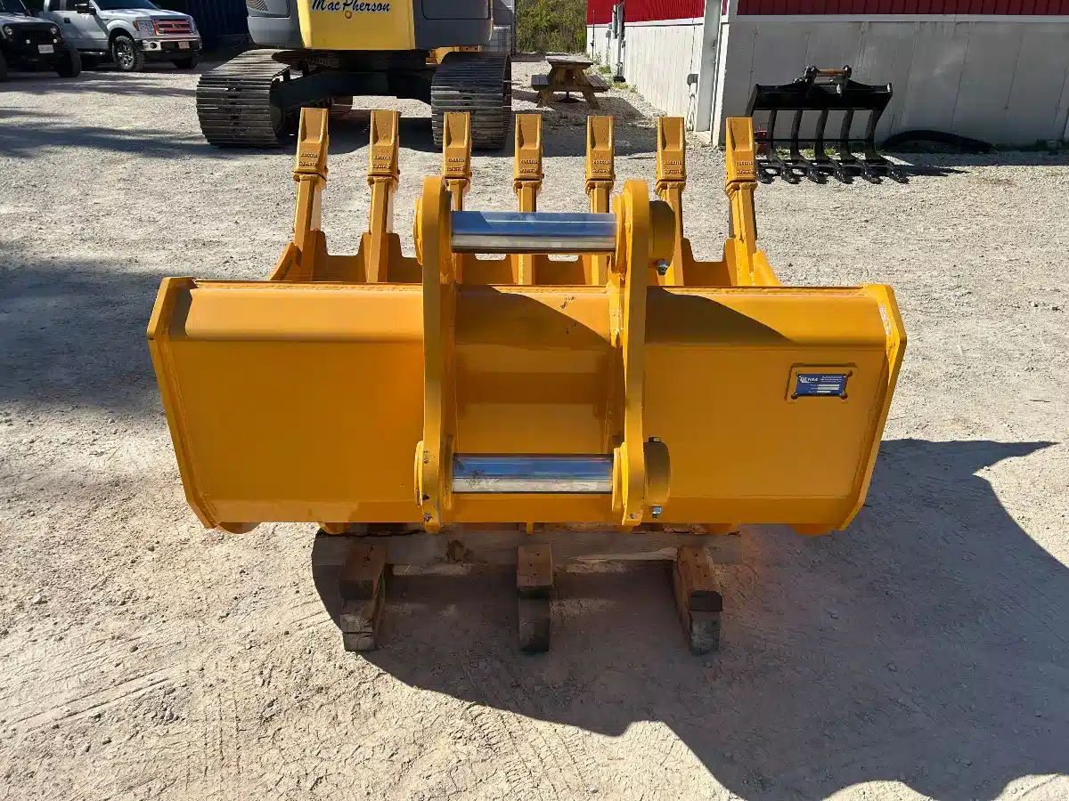 Gallery image 2 for 2025 NM Attachments 60inch Hybrid Rake Bucket