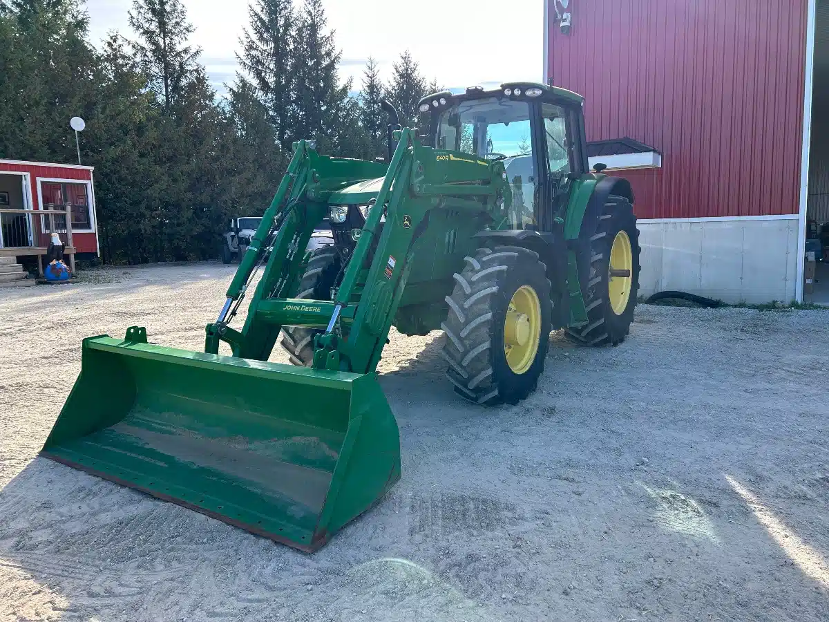 Gallery image 2 for Used 2021 John Deere 6155M Tractor