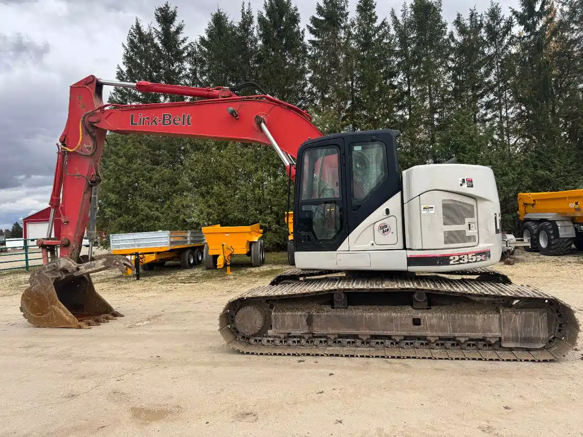 Used 2019 Link-Belt 235X3 Excavator