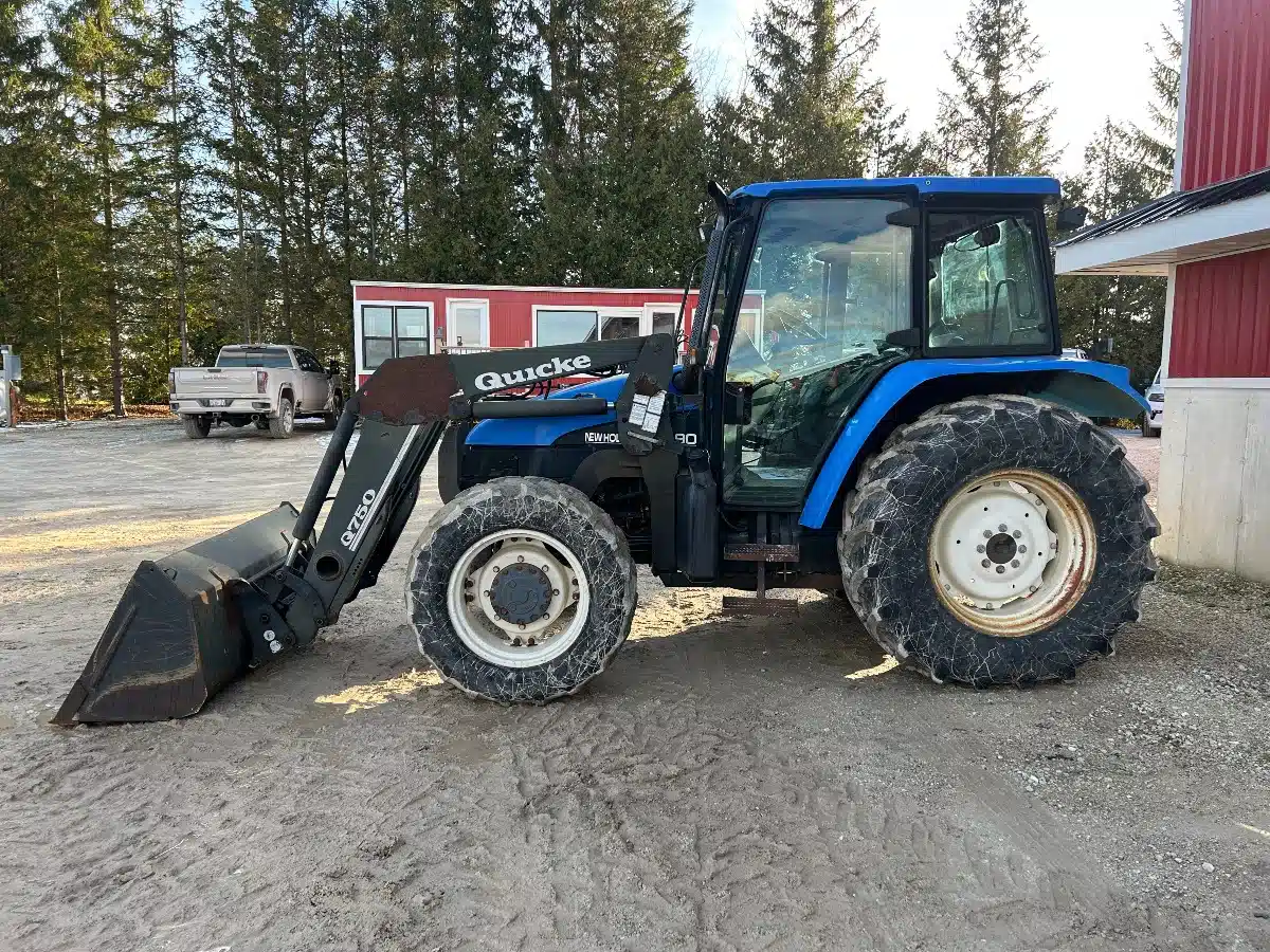 Used 2000 New Holland TL90 Tractor