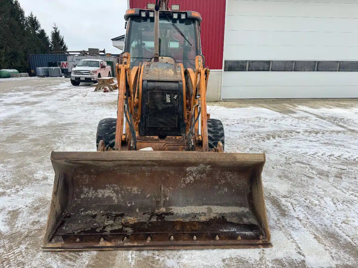 Gallery image 2 for Used 2011 Case 580 SUPER N Backhoe Loader