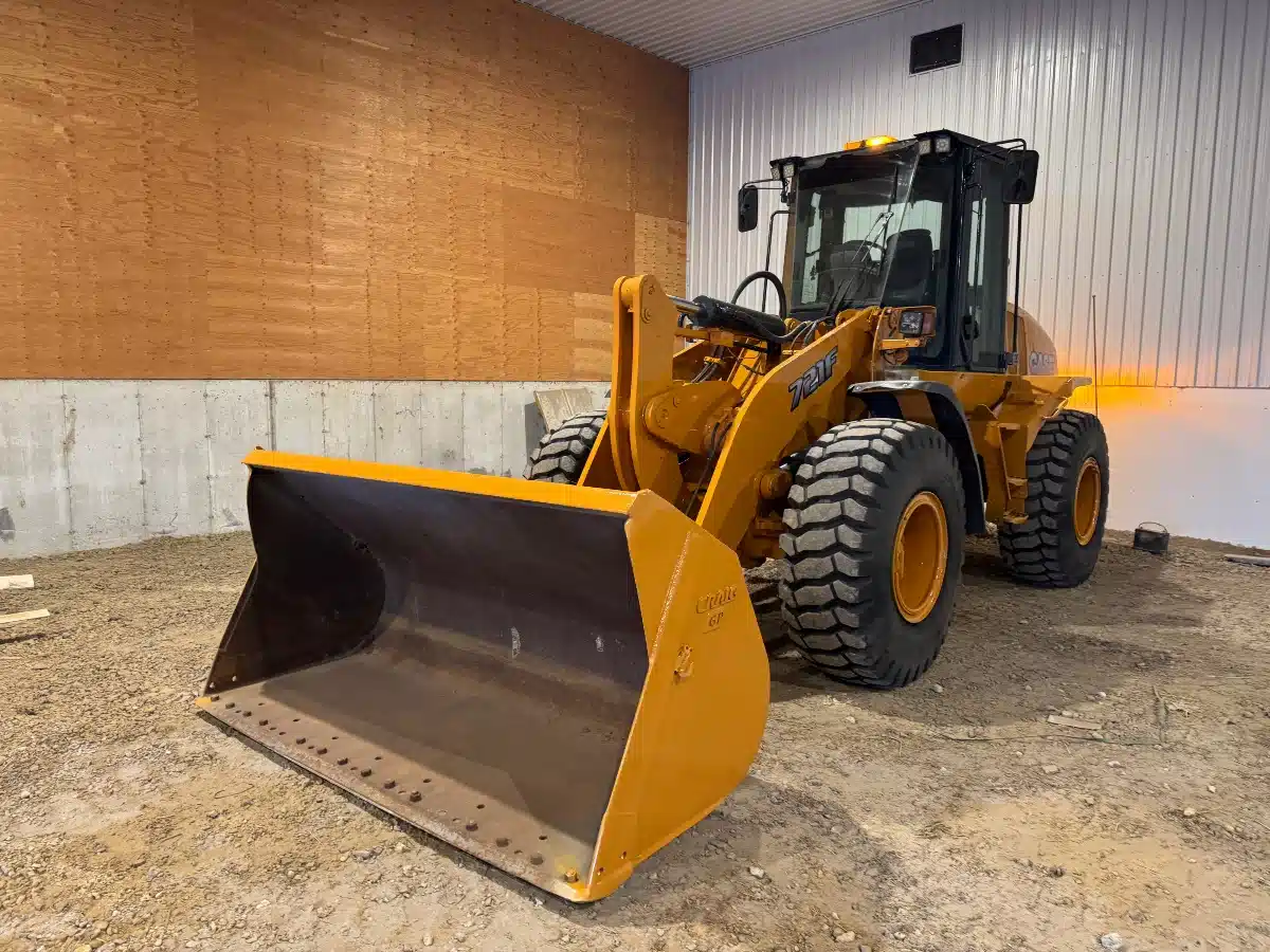Gallery image 2 for Used 2013 Case 721F Wheel Loader