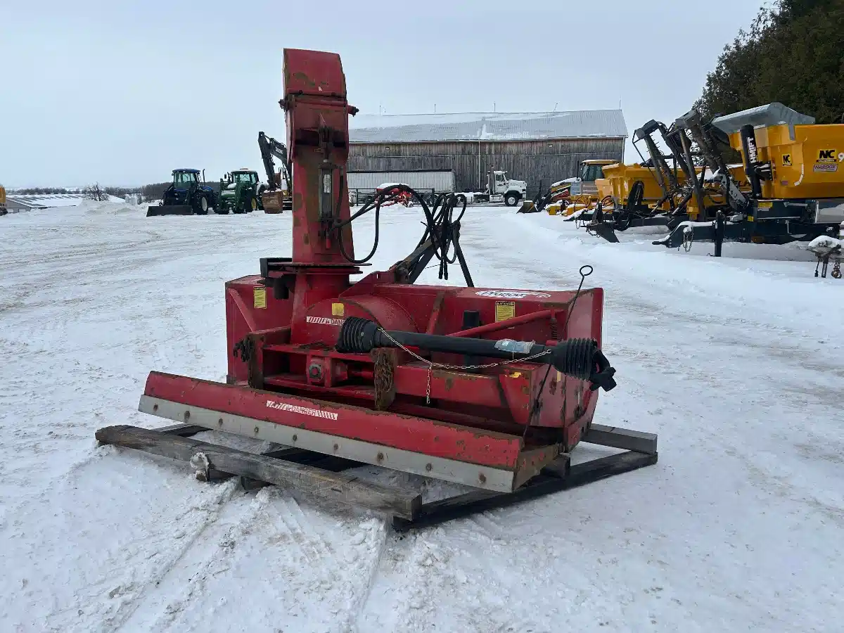 Gallery image 1 for 2018 Pronovost P-920-IV Snow Blower