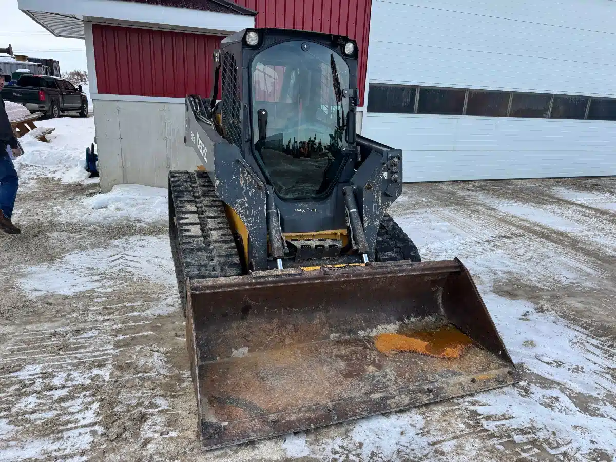 Gallery image 2 for Used 2018 John Deere 323E Track Loader