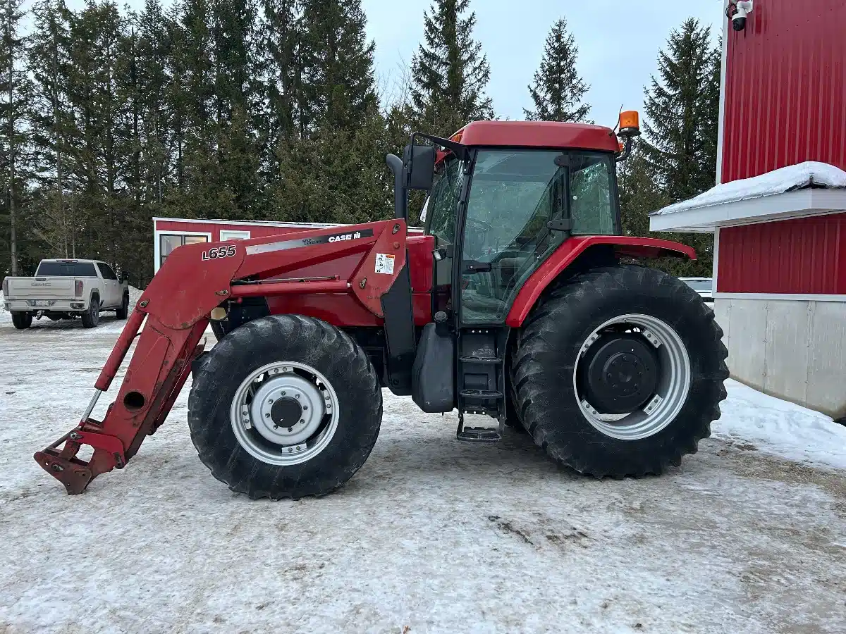 Used 1997 Case IH MX120 Tractor