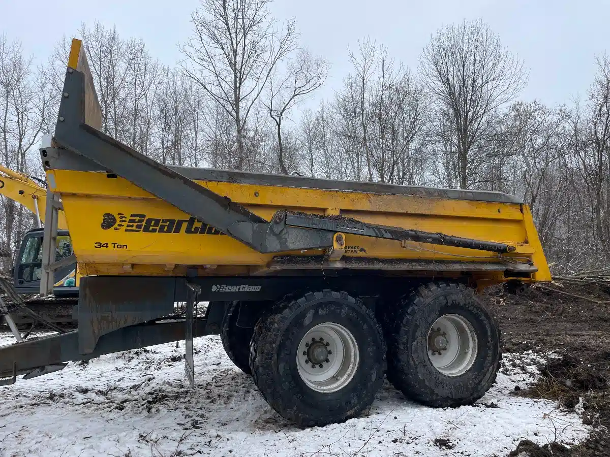 2020 BearClaw 34T Trailer - Dump