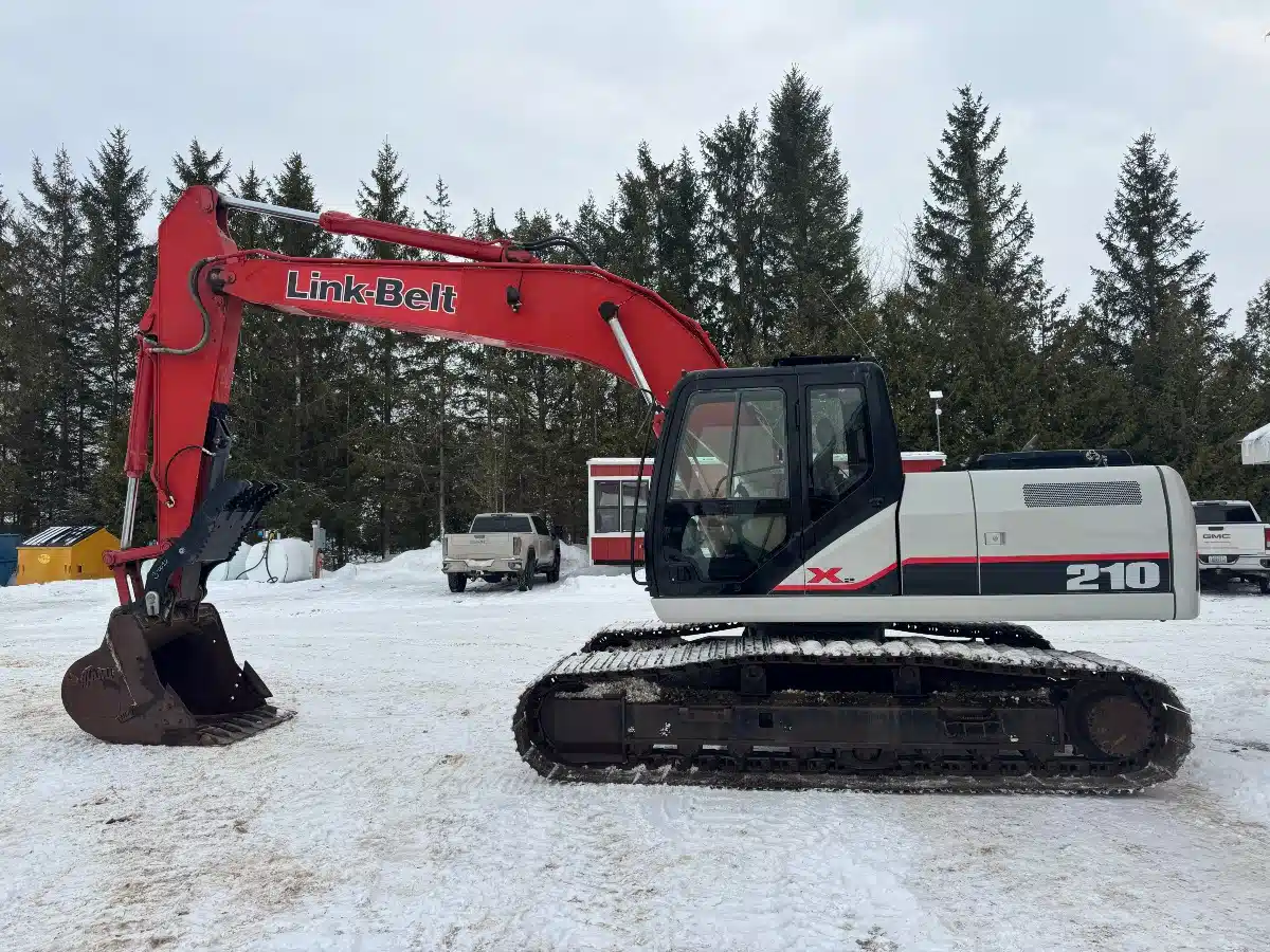 2017 Link-Belt 210 X2 Excavator