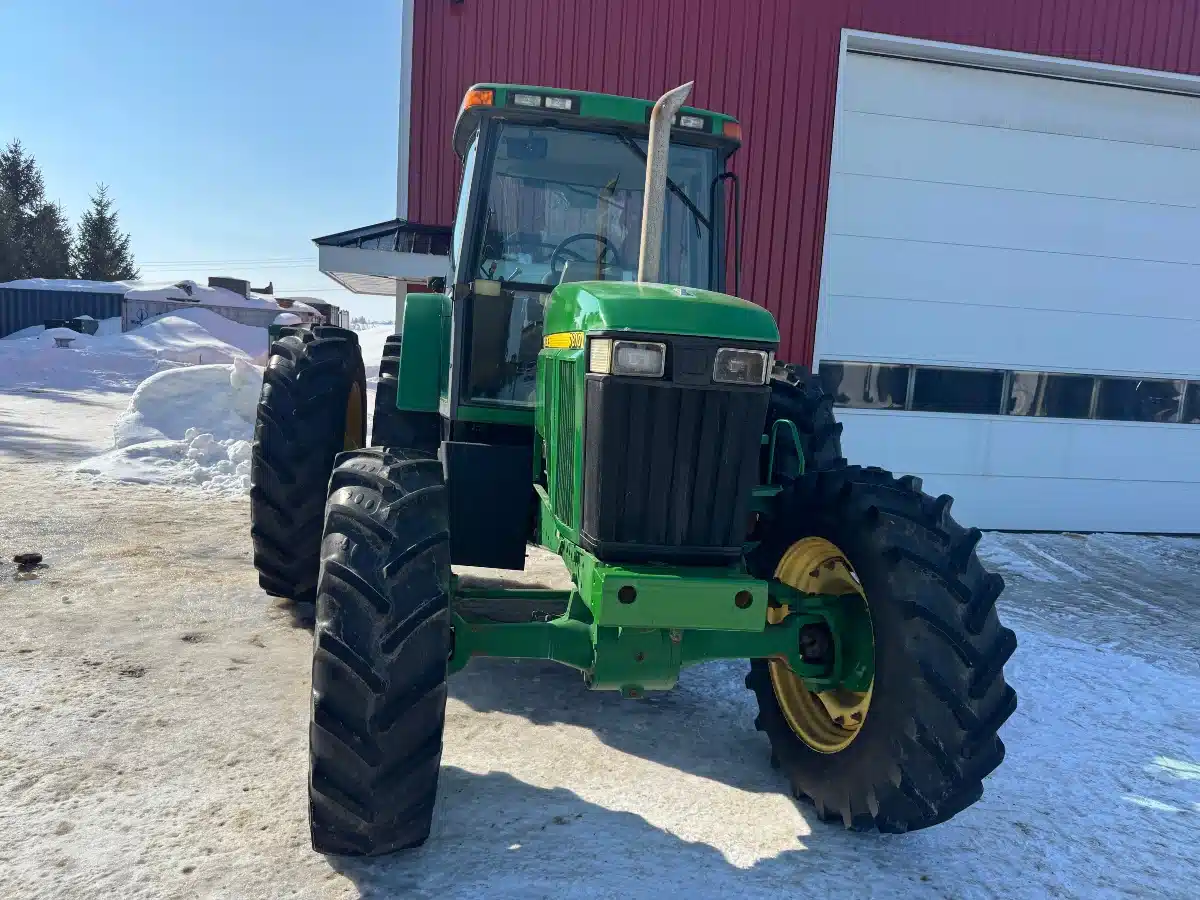 Gallery image 2 for 1997 John Deere 7810 Tractor