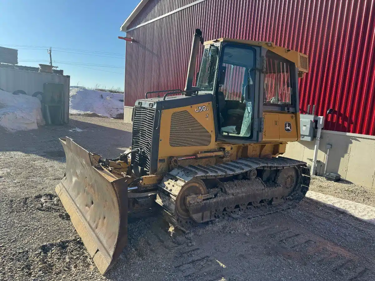 Gallery image 2 for 2006 John Deere 650J LT Dozer