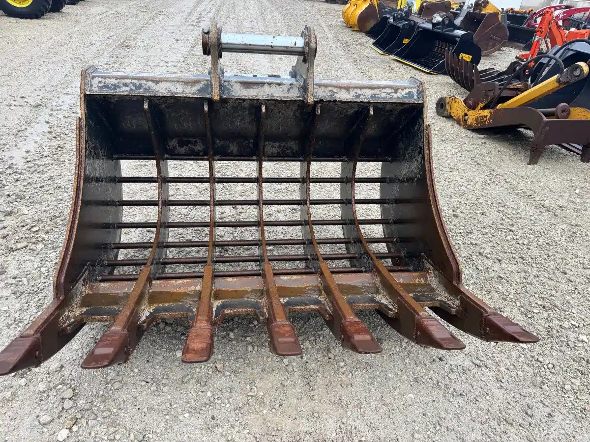 Gallery image 1 for 2025 NM Attachments 25HR-72 Rake