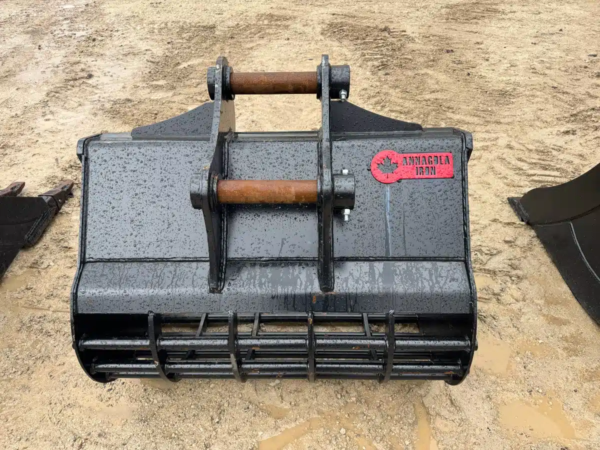 Gallery image 2 for 2026 Skeleton bucket Excavator Attachment