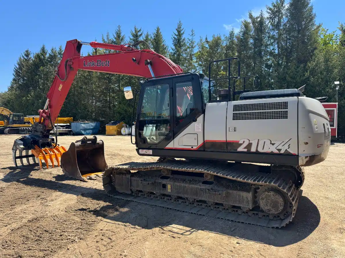 Gallery image 2 for 2022 Link-Belt 210x4 Excavator