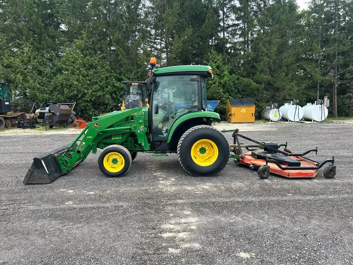 Gallery image 1 for 2018 John Deere 4066R Tractor