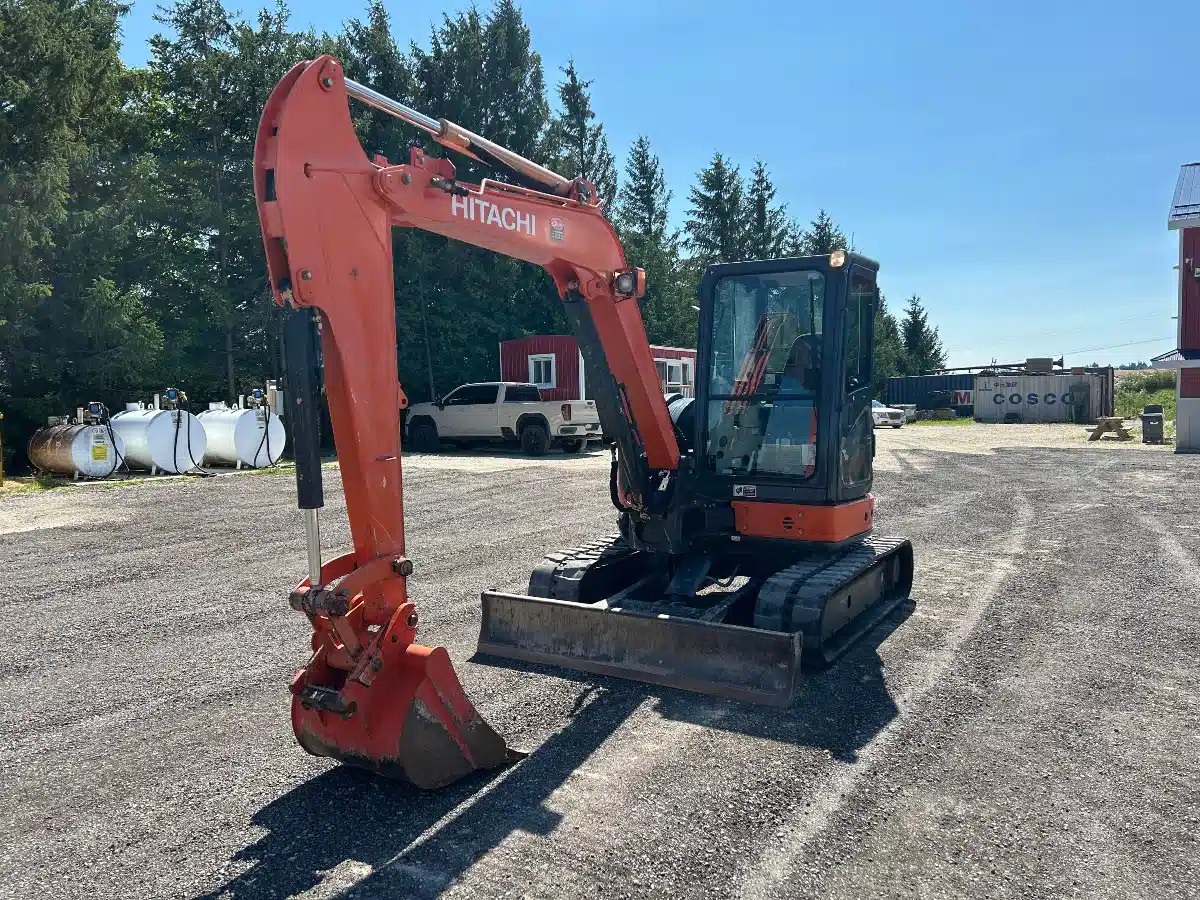 Photo de la Galerie 2 pour 2014 Hitachi ZX50U-5 Excavatrice