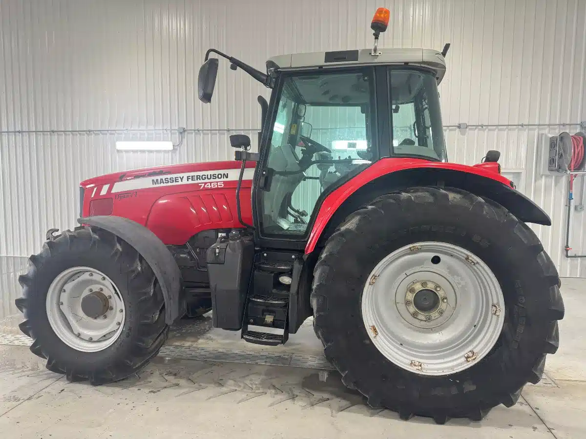 Gallery image 2 for 2011 Massey Ferguson 7465 Tractor