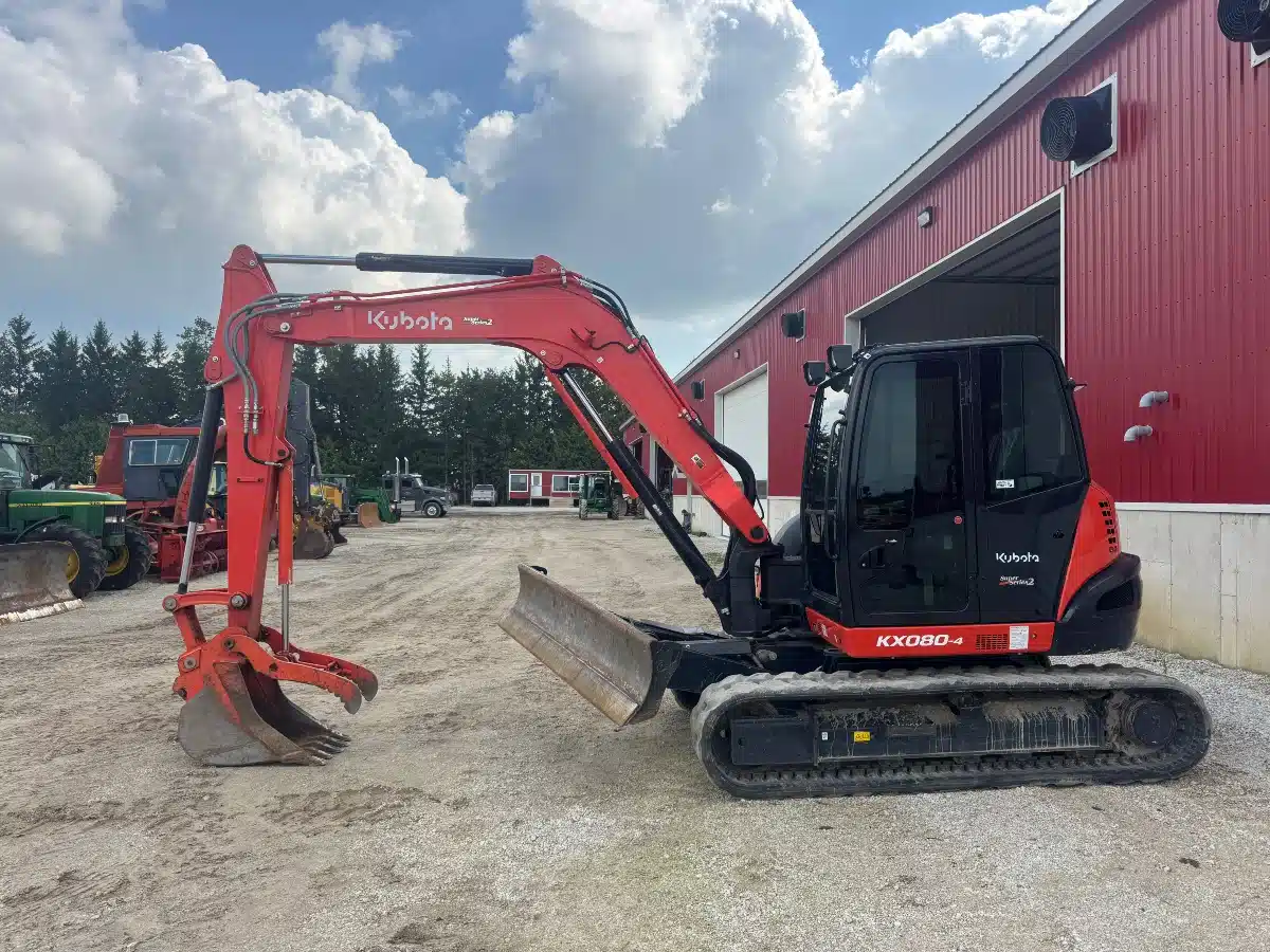 Photo de la Galerie 1 pour 2022 Kubota KX080-4 Excavatrice