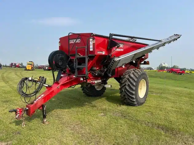 Gallery image 1 for Used 2018 Salford 8711 Spreader - Broadcast