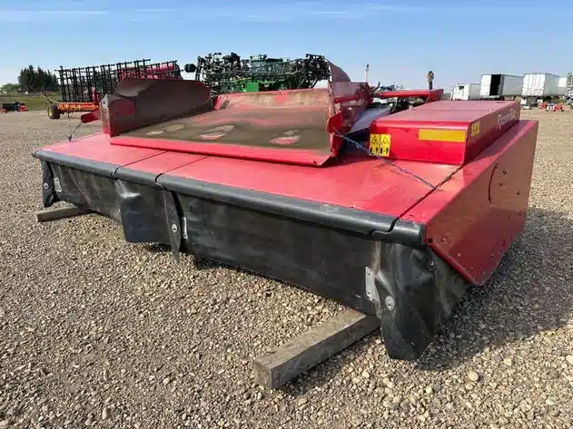 Gallery image 1 for Used 2018 Massey Ferguson 9286 Header - Disc