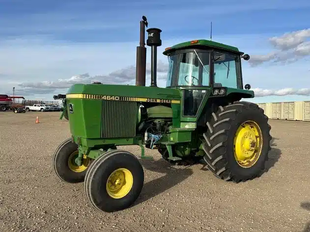 Gallery image 1 for Used John Deere 4640 Tractor