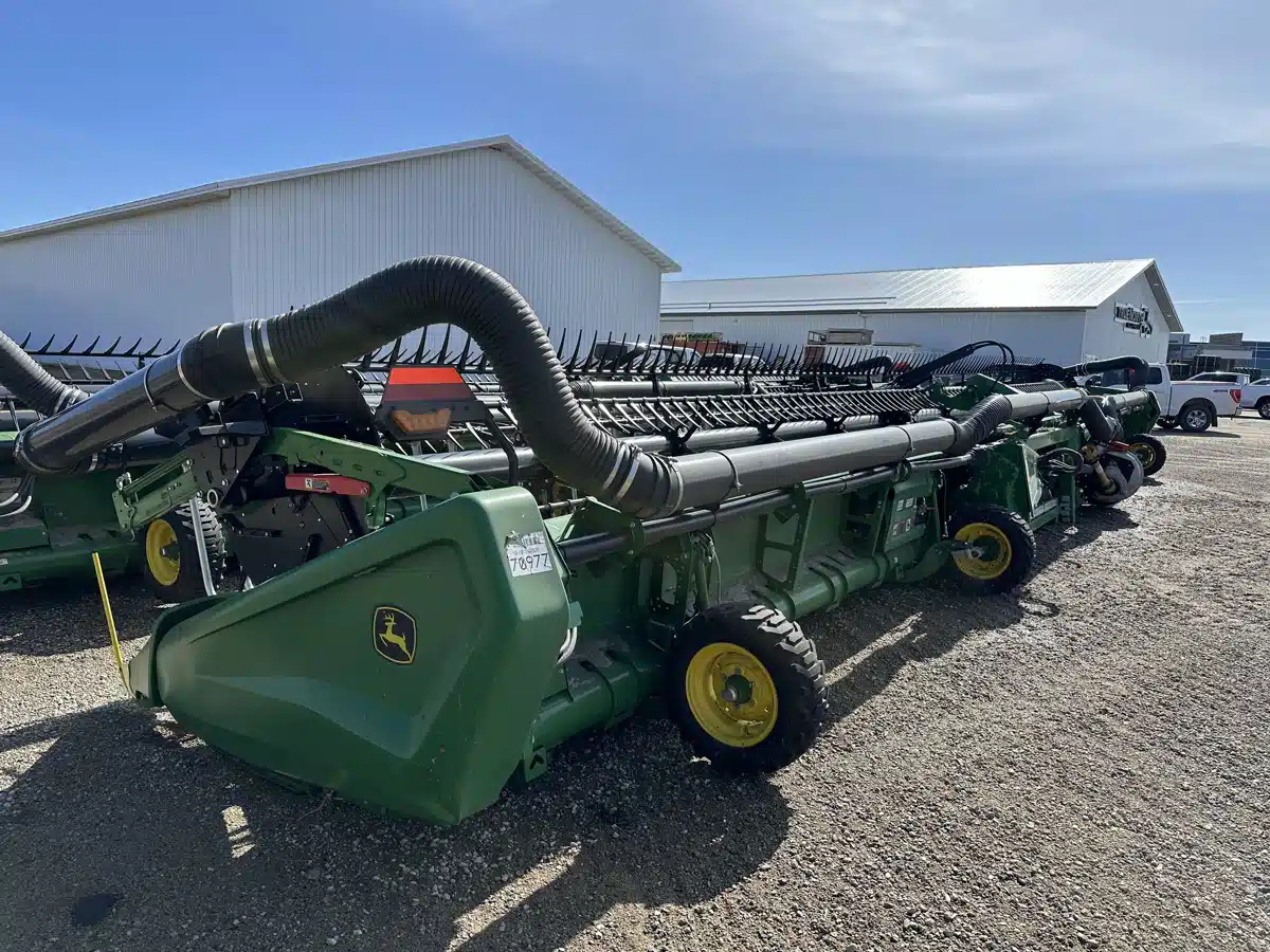 Gallery image 2 for 2023 John Deere HD50F Header - Flex